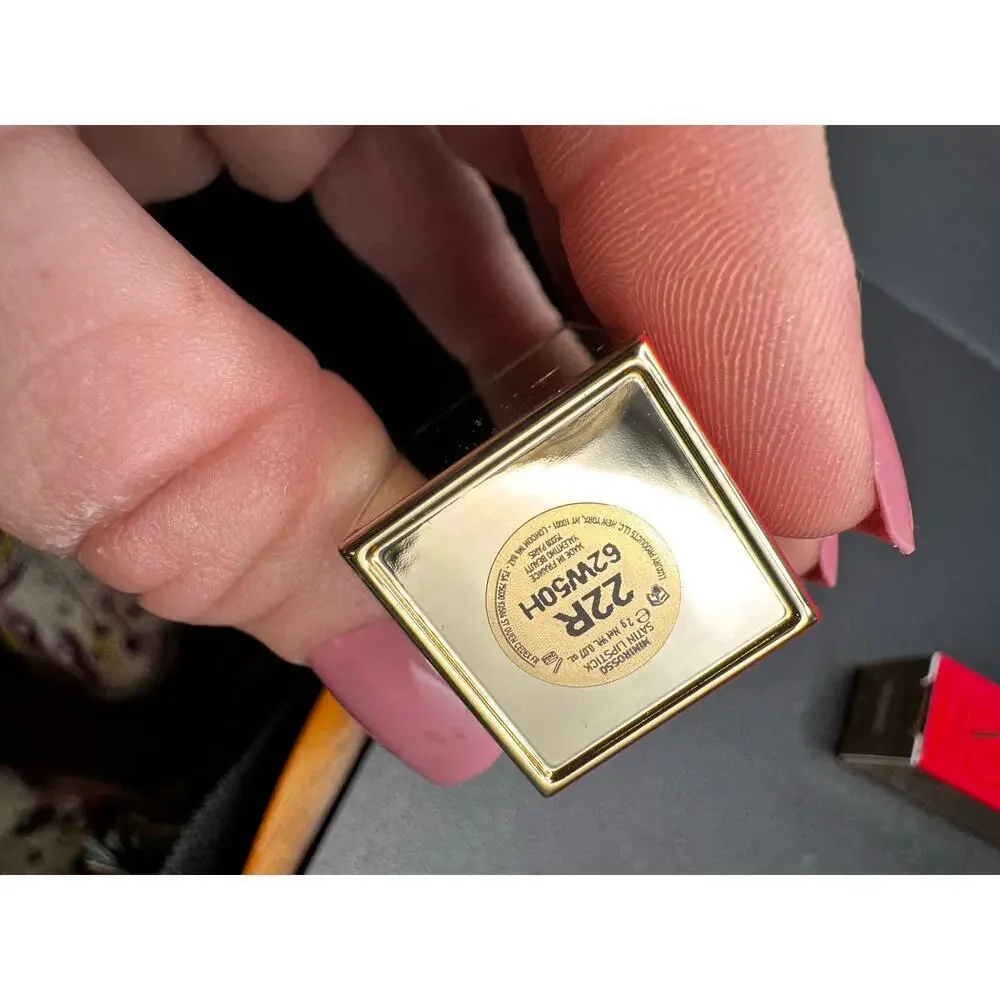 Valentino nwt lipstick